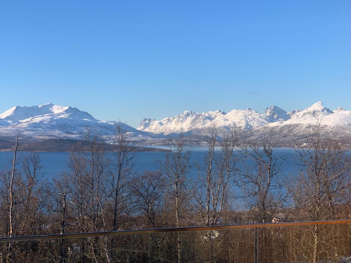 شقة Enter Tromso - The Mountain View المظهر الخارجي الصورة